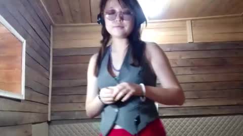 Elisa online show from 21, 11, 2025