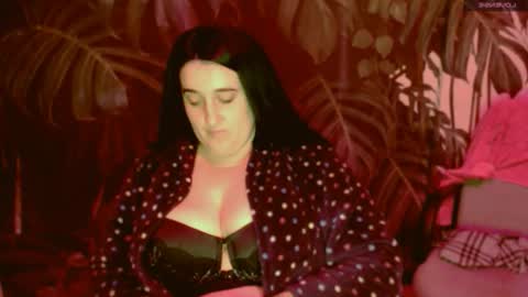 karinkabrunetka2 online show from 17, 9, 2025