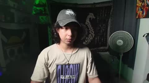 Snapshot of kariozzz chatting on 6, 1, 2026 call me kai 3 online show from 6, 1, 2026