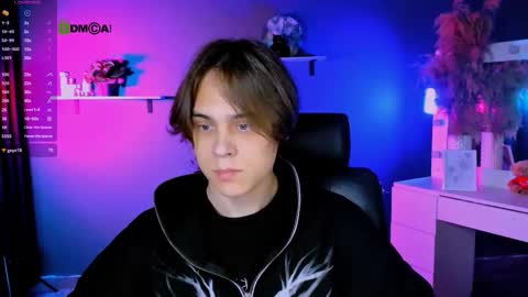 Snapshot of karl_mans chatting on 9, 10, 2025 Karl online show from 9, 10, 2025