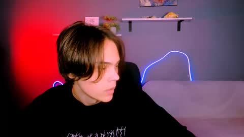 Snapshot of karl_mans chatting on 16, 10, 2025 Karl online show from 16, 10, 2025