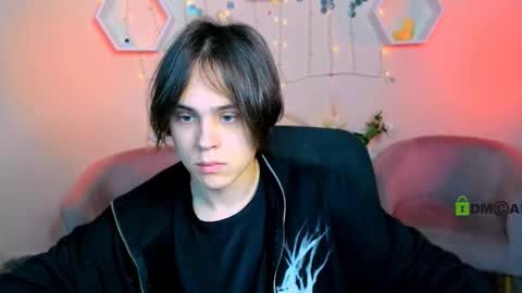 Snapshot of karl_mans chatting on 15, 11, 2025 Karl online show from 15, 11, 2025