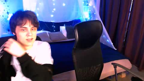 Snapshot of karl_mans chatting on 22, 11, 2025 Karl online show from 22, 11, 2025