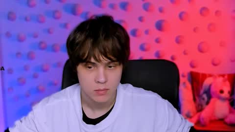 Snapshot of karl_mans chatting on 3, 12, 2025 Karl online show from 3, 12, 2025