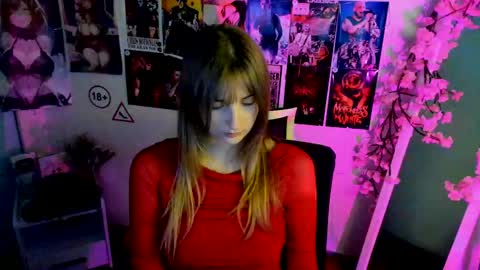 Snapshot of karla_flower chatting on 24, 11, 2025 Karla online show from 24, 11, 2025