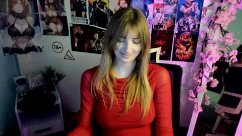 Snapshot of karla_flower chatting on 26, 11, 2025 Karla online show from 26, 11, 2025