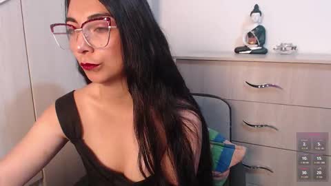 Karla  online show from 16, 12, 2025