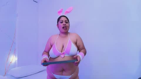 Snapshot of karla_hilton1 chatting on 31, 10, 2025 karla_hilton1 online show from 31, 10, 2025