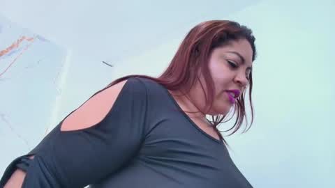 Snapshot of karla_hilton1 chatting on 10, 11, 2025 karla_hilton1 online show from 10, 11, 2025