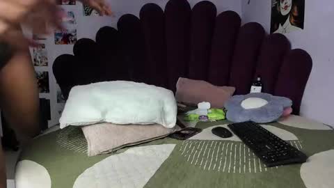 karen online show from 21, 3, 2026