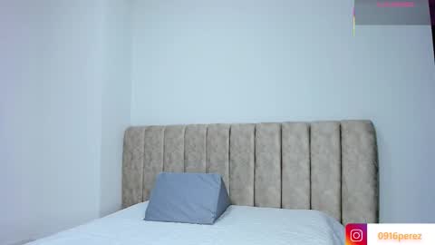 Snapshot of karla_wonderful chatting on 1, 12, 2025 karolina online show from 1, 12, 2025