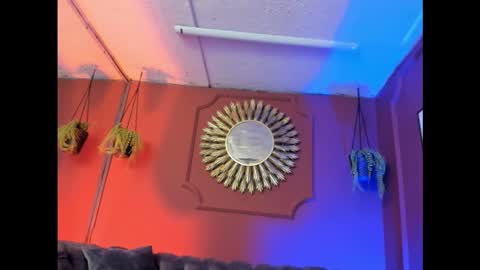 carla  online show from 2, 11, 2025