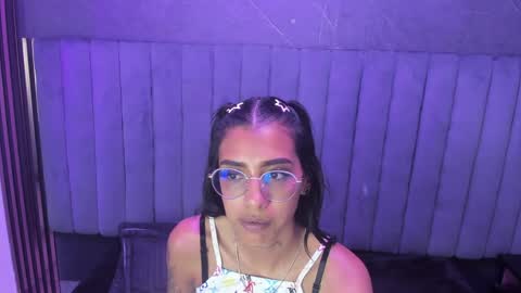 karlaslutskinny__ online show from 27, 3, 2026