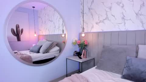 karlla_brown online show from 29, 10, 2025