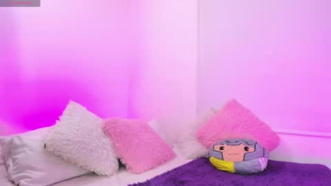 Snapshot of karly__rios chatting on 8, 6, 2026 Karlyy online show from 8, 6, 2026