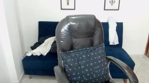 KARLYE online show from 18, 12, 2024