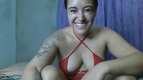 Snapshot of karol_naughty chatting on 4, 1, 2025 online show from 4, 1, 2025