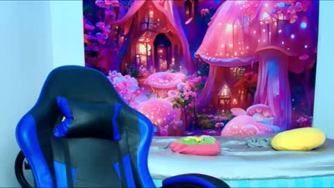 Snapshot of karol_naughty chatting on 30, 9, 2025 online show from 30, 9, 2025