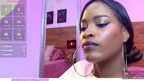 Snapshot of karol_scott1 chatting on 8, 3, 2025 KAROL SCOTT online show from 8, 3, 2025
