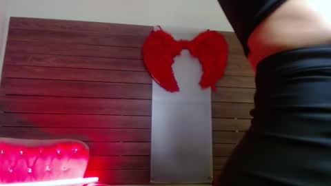 Snapshot of karol_yesenia chatting on 18, 10, 2025 karol_yesenia online show from 18, 10, 2025