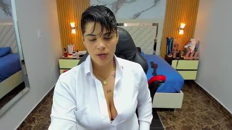 Karol and Luna online show from 17, 10, 2025
