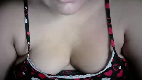 Snapshot of karolbb chatting on 17, 12, 2024 karolbb online show from 17, 12, 2024