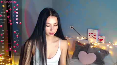 Kira online show from 10, 11, 2025