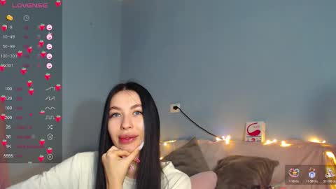 Kira online show from 12, 11, 2025