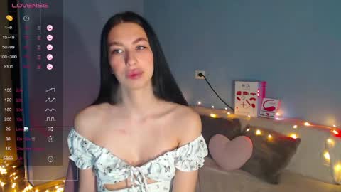 Snapshot of karolina_hottie_ chatting on 2, 6, 2026 Kira online show from 2, 6, 2026
