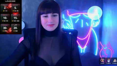 Snapshot of karolina_mia chatting on 27, 2, 2025 Caroline online show from 27, 2, 2025