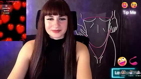 Snapshot of karolina_mia chatting on 3, 10, 2025 Caroline online show from 3, 10, 2025
