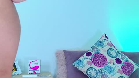 Snapshot of karolinahil chatting on 16, 1, 2025 karolinahill online show from 16, 1, 2025