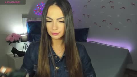 Snapshot of karolinasykes chatting on 8, 6, 2026 Karolina online show from 8, 6, 2026