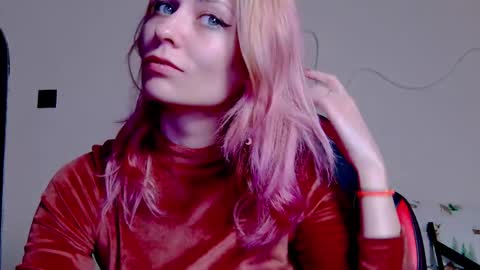 karoline121 online show from 28, 11, 2025