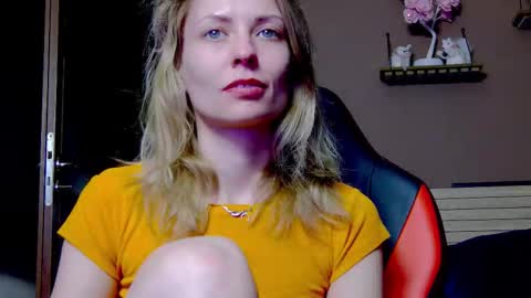 karoline121 online show from 13, 12, 2025