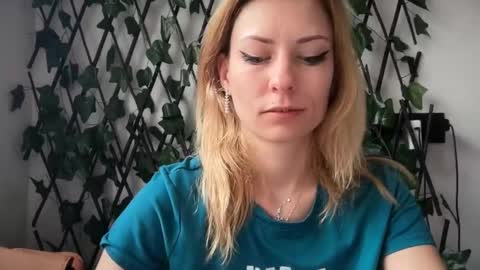 karoline121 online show from 6, 2, 2026