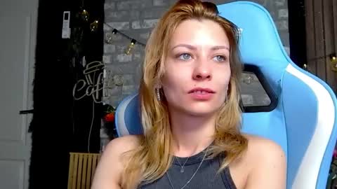 karoline121 online show from 4, 3, 2026