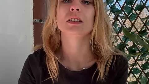 karoline121 online show from 10, 3, 2026