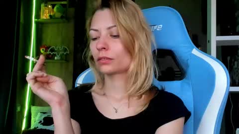 karoline121 online show from 23, 3, 2026