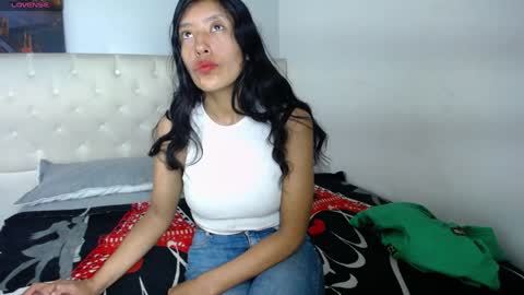 Snapshot of karoline_66 chatting on 6, 12, 2024 Karoline 66 online show from 6, 12, 2024