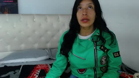 Snapshot of karoline_66 chatting on 6, 12, 2024 Karoline 66 online show from 6, 12, 2024