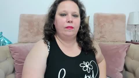 KarolineJoyy online show from 2, 1, 2025