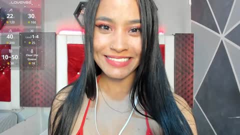 Snapshot of karoll014 chatting on 17, 1, 2025 Karol online show from 17, 1, 2025