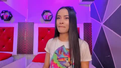 Snapshot of karoll014 chatting on 26, 9, 2025 Karol online show from 26, 9, 2025