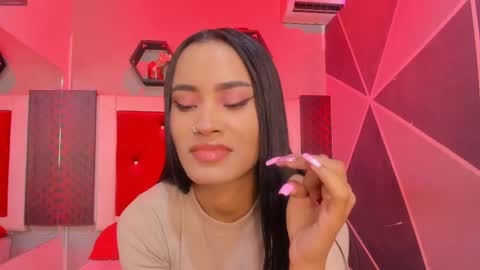 Snapshot of karoll014 chatting on 3, 10, 2025 Karol online show from 3, 10, 2025