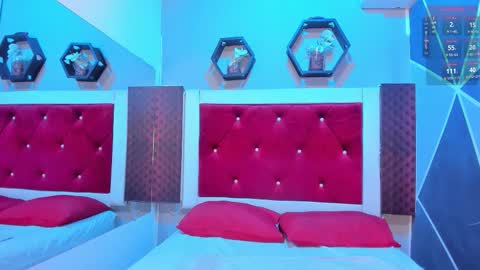 Snapshot of karoll014 chatting on 10, 11, 2025 Karol online show from 10, 11, 2025