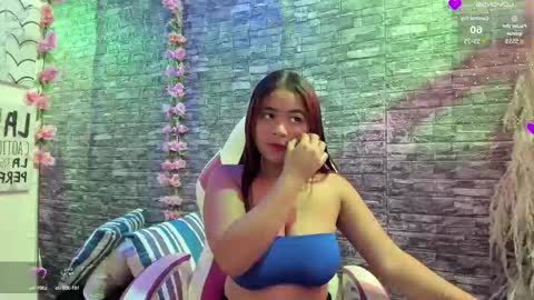 Snapshot of karoll__sex chatting on 2, 10, 2025 KAROLL online show from 2, 10, 2025