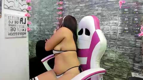 Snapshot of karoll__sex chatting on 22, 11, 2025 KAROLL online show from 22, 11, 2025