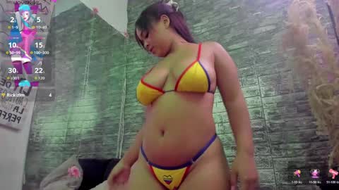Snapshot of karoll__sex chatting on 22, 5, 2026 KAROLL online show from 22, 5, 2026