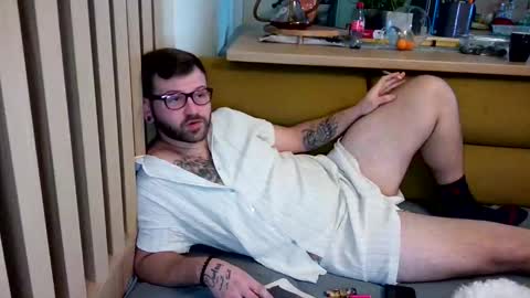 Snapshot of karry300 chatting on 26, 11, 2025 Karry300 online show from 26, 11, 2025